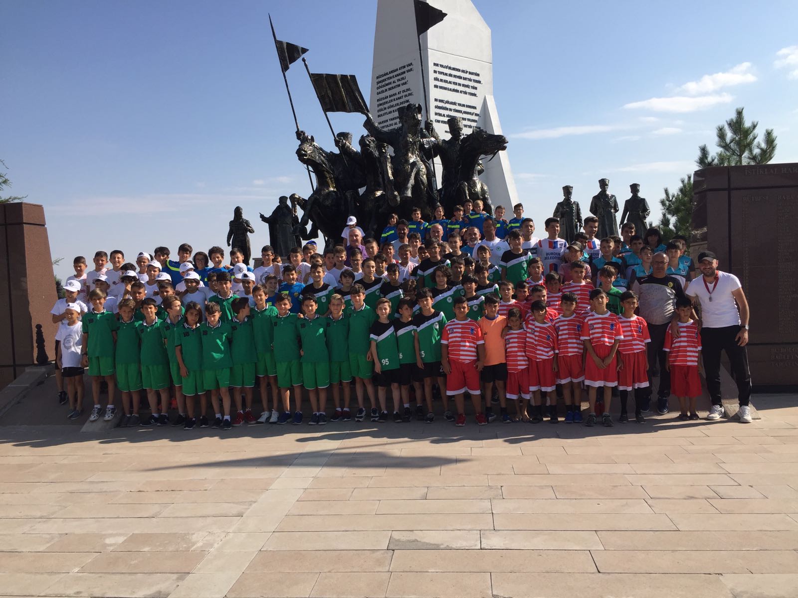 POLATLI’DA TARİHİ FUTBOL ŞÖLENİ