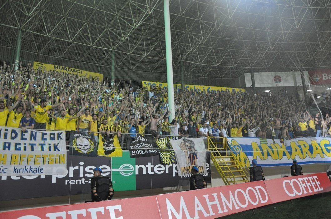 “SEVİNMEK SİZİN HAKKINIZ GÜÇLÜLER”