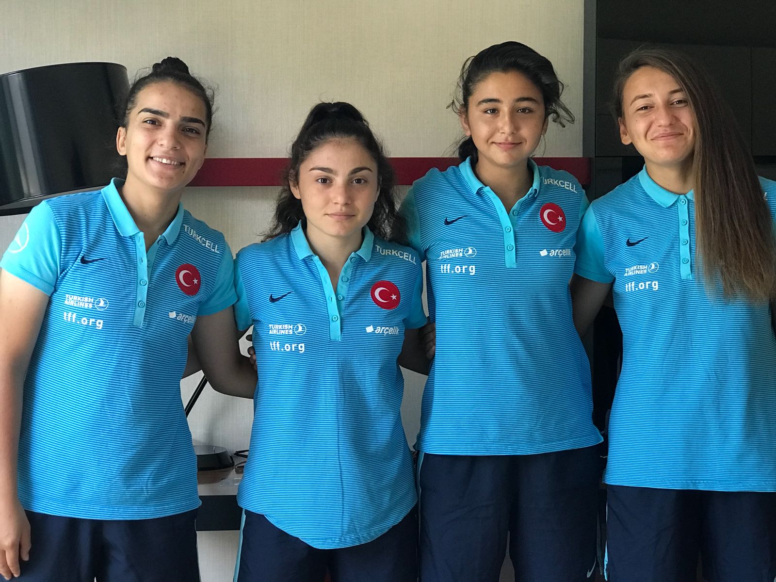 DİDEM’İN  MİLLİ GURURU