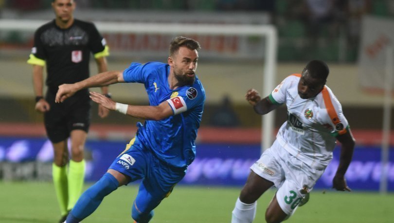 ERDEM’DEN YÜREK BURKAN VEDA MESAJI