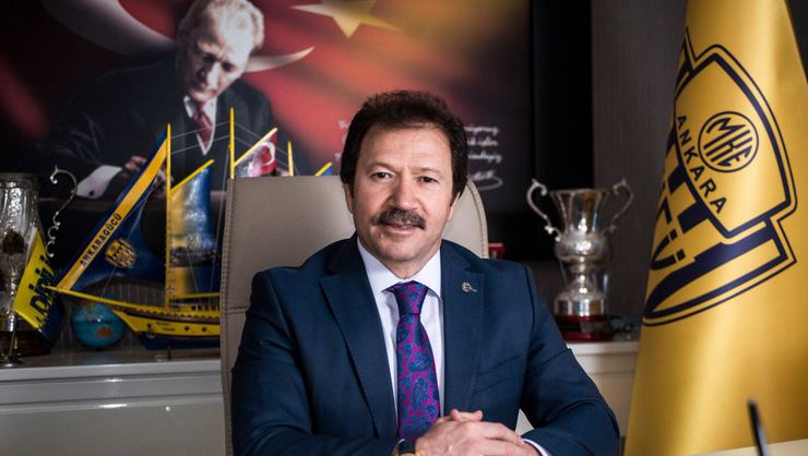 YİĞİNER İSTİFA ETTİ