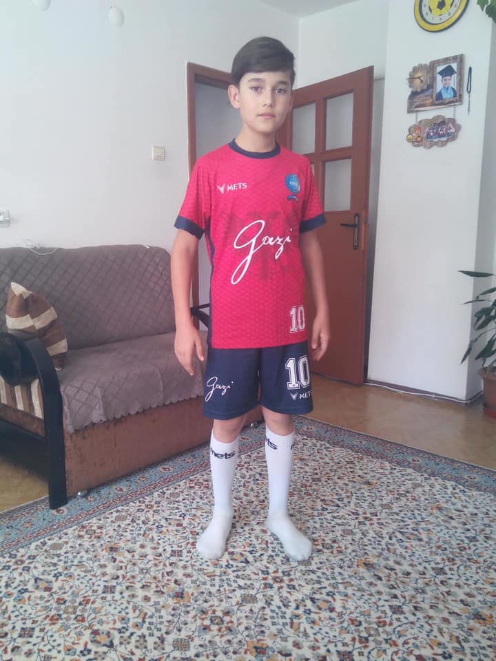 RECEP’E VEDA YÜREKLERİ YAKTI