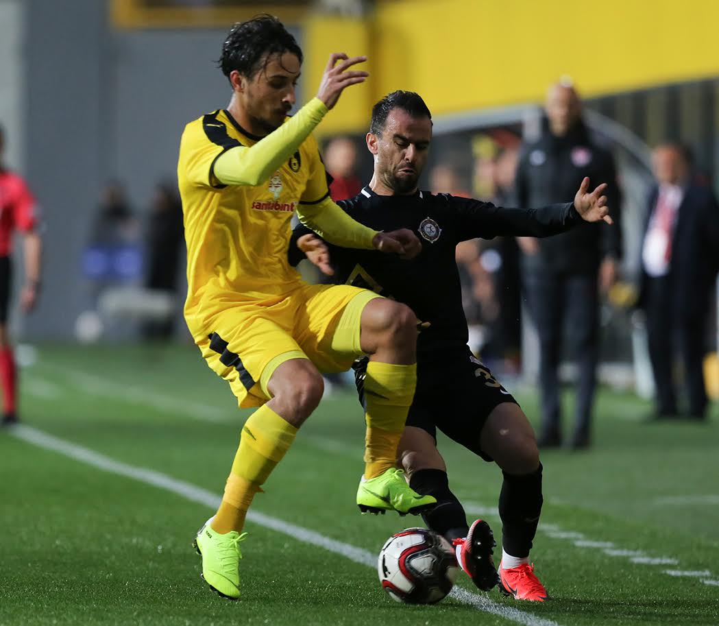 OSMANLI’YA SON DAKİKA ŞOKU