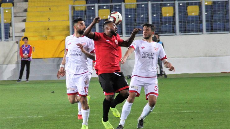 GENÇLER 2 PUAN BIRAKTI