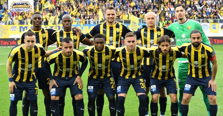 ANKARAGÜCÜ 1 PUANLA YETİNDİ.