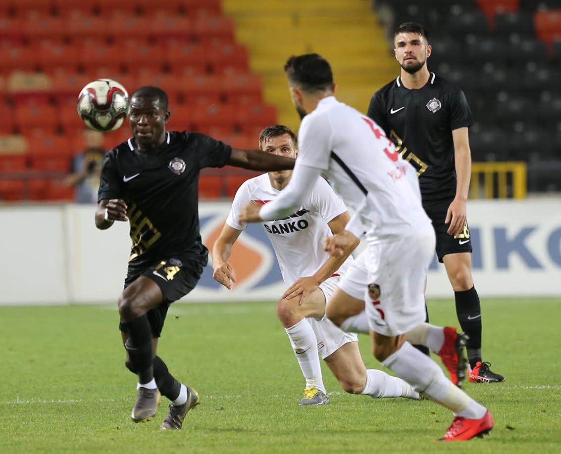 OSMANLI TUR PEŞİNDE