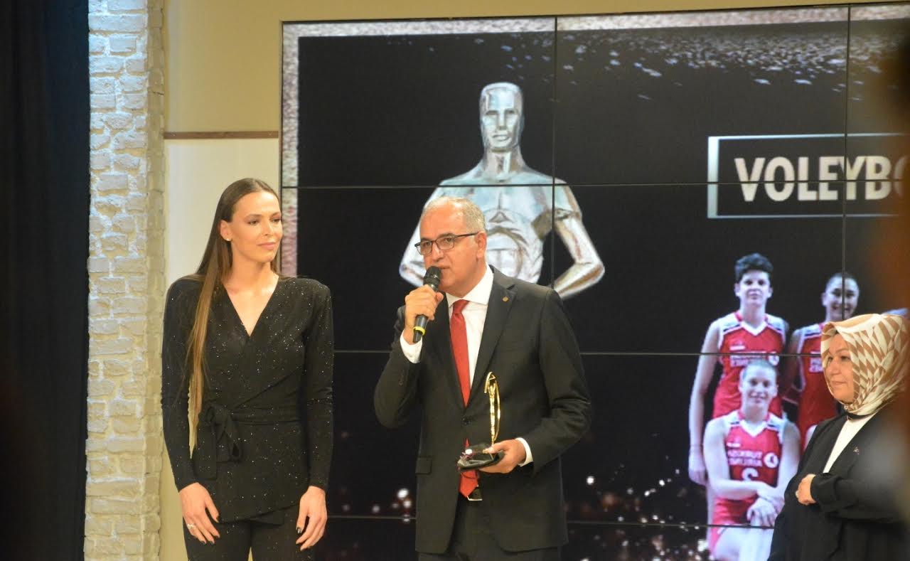 FİLENİN SULTANLARINA BÜYÜK ÖDÜL