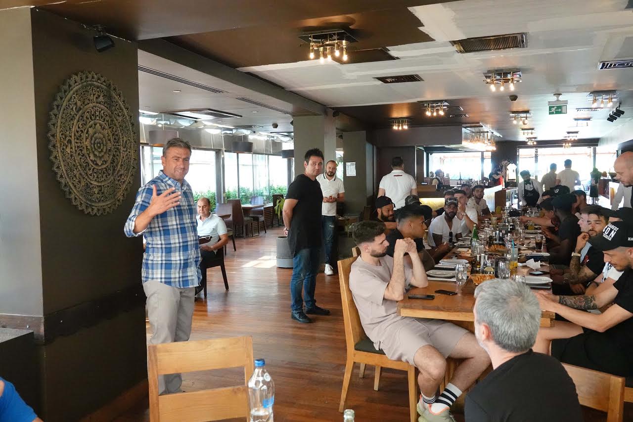 HAMZAOĞLU’NDAN YEMEK