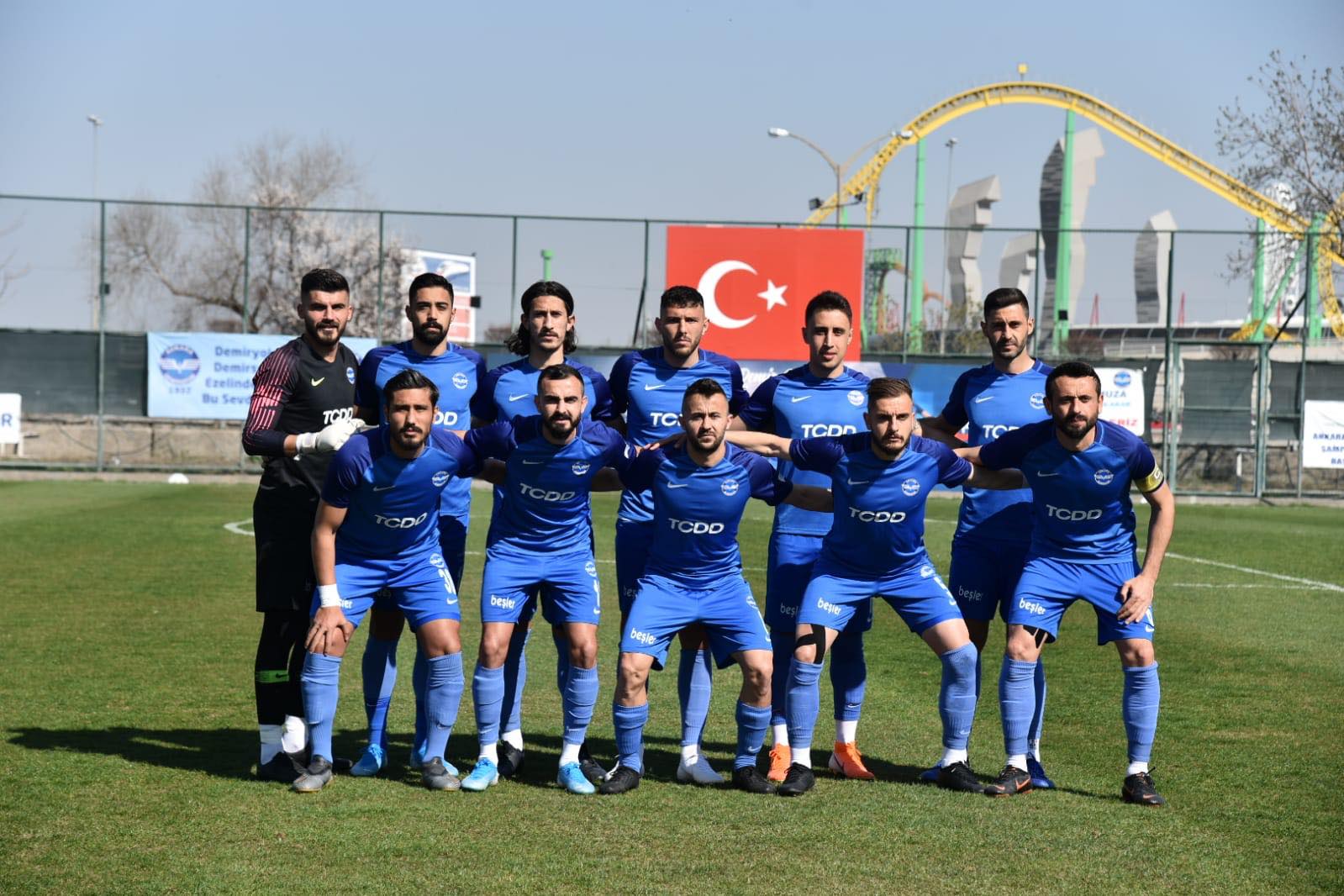 ANKARA DEMİRSPOR YARI FİNALDE