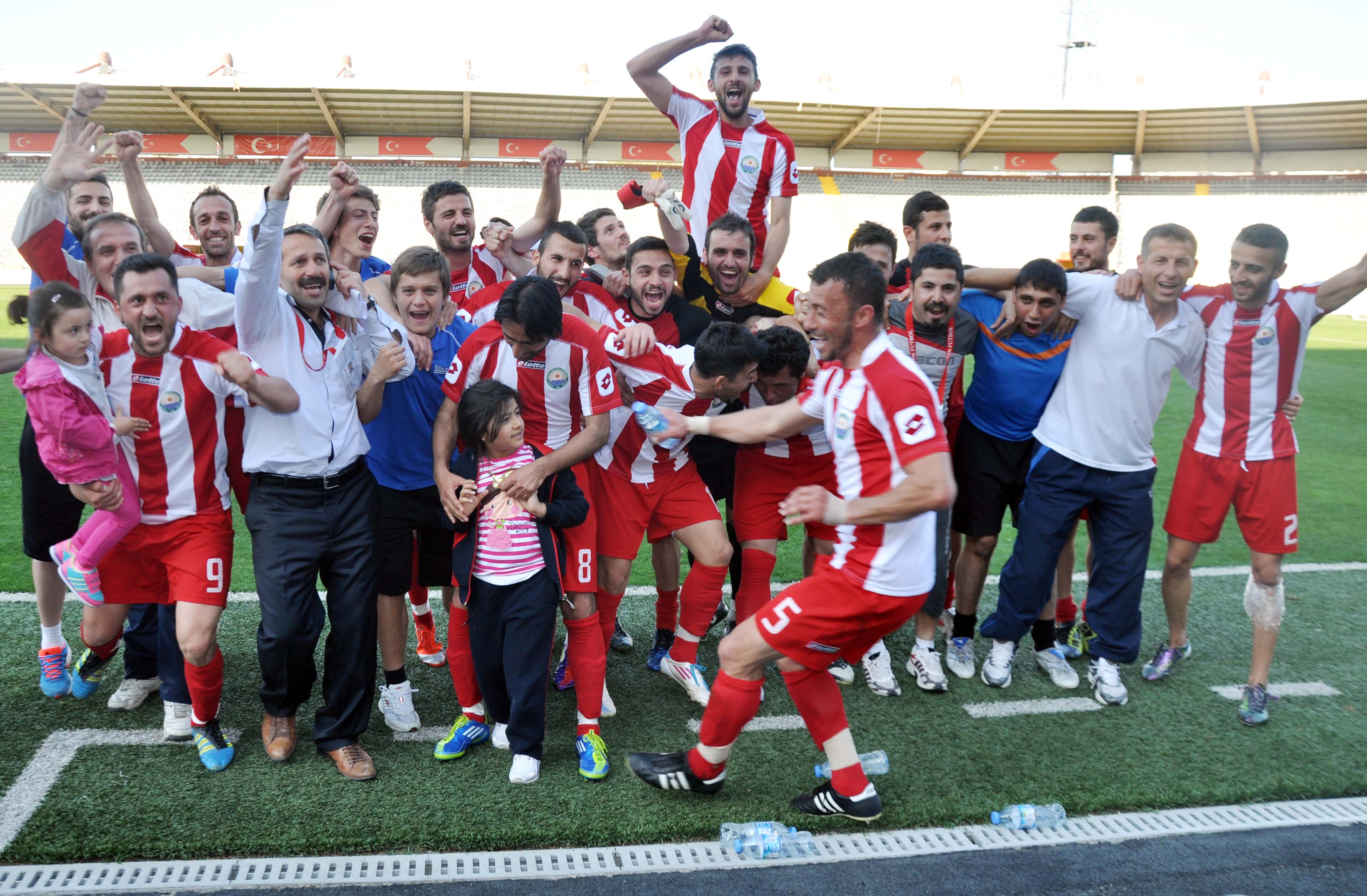 GÖLBAŞI BELEDİYESPOR YASTA