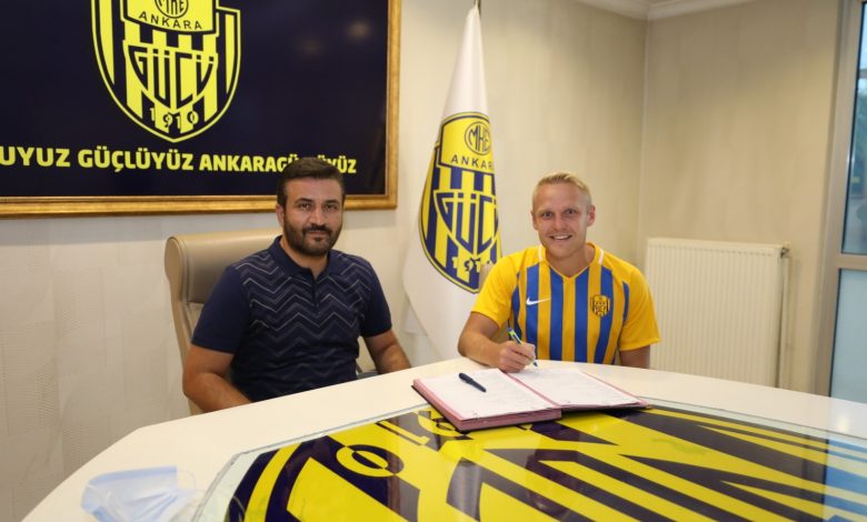 DANİEL LUKASİK İMZAYI ATTI