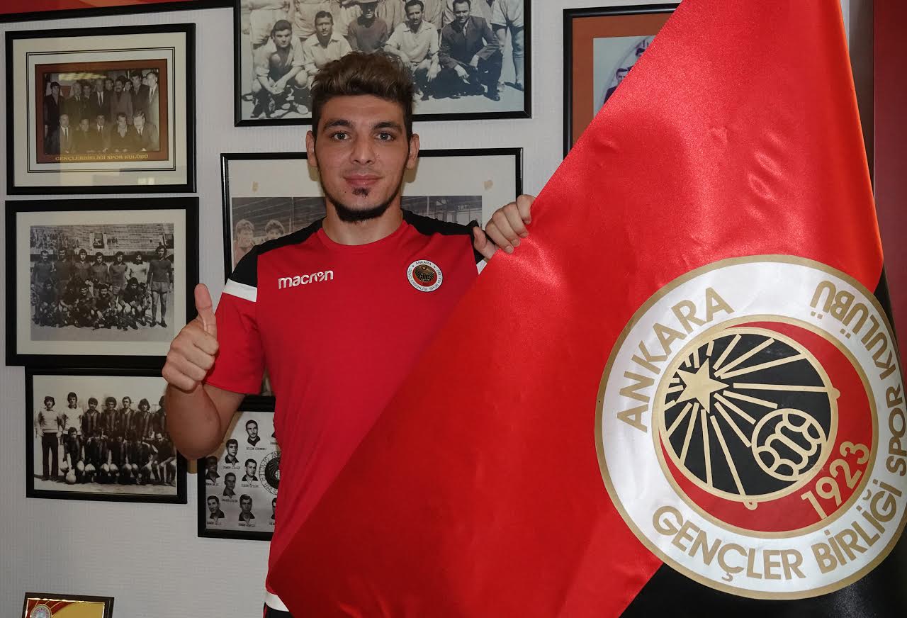 GENÇLER SALİH’İ KADROSUNA KATTI