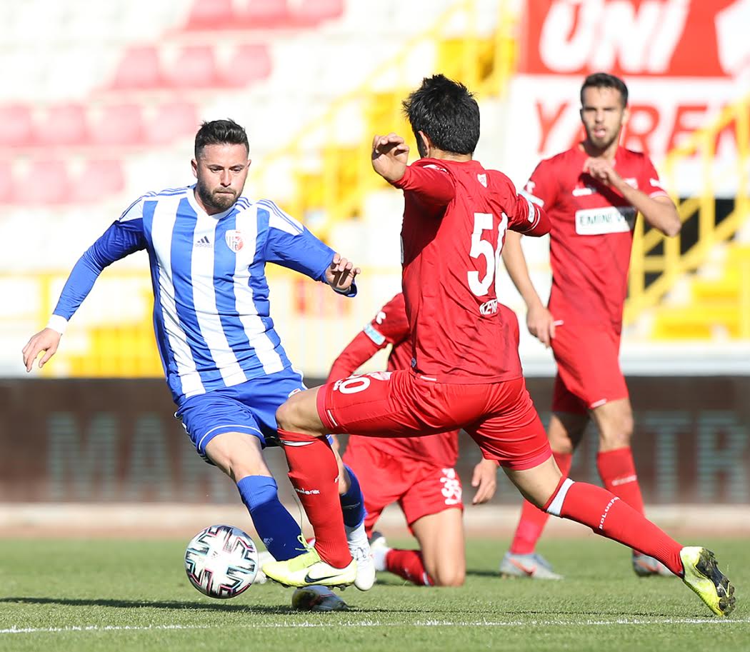 ANKARASPOR 3 DAKİKADA TESLİM OLDU