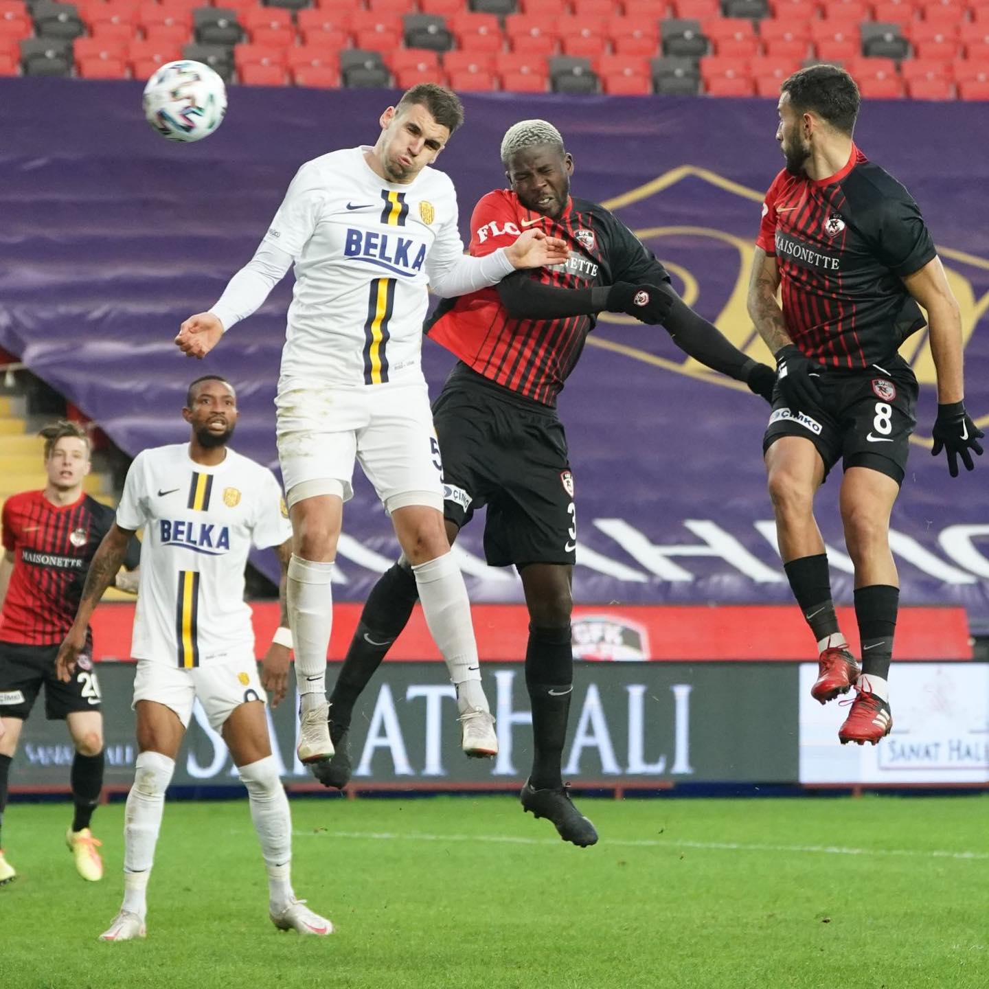 ŞANSSIZ MAĞLUBİYET