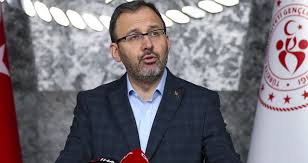 BAKAN ‘DAN PARALİMPİK SPORCULARA TEBRİK