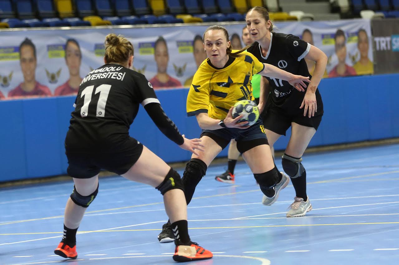 YENİMAHALLE’NİN MELEKLERİ GALİBİYETLE BAŞLADI