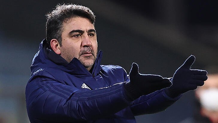 ÖZAT OYUNDAN MEMNUN