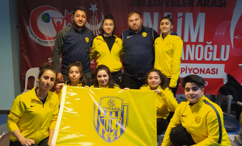 ANKARAGÜCÜ HALTER TAKIMINDAN TAM 16 MADALYA