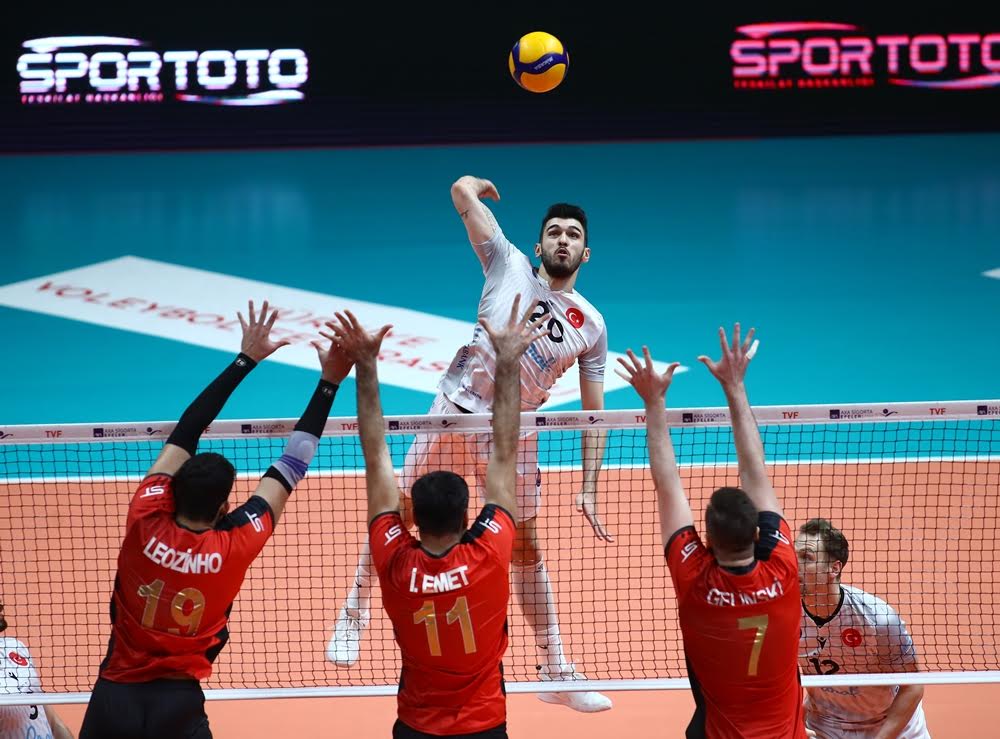 HALKBNK LİGİ 5.BİTİRDİ