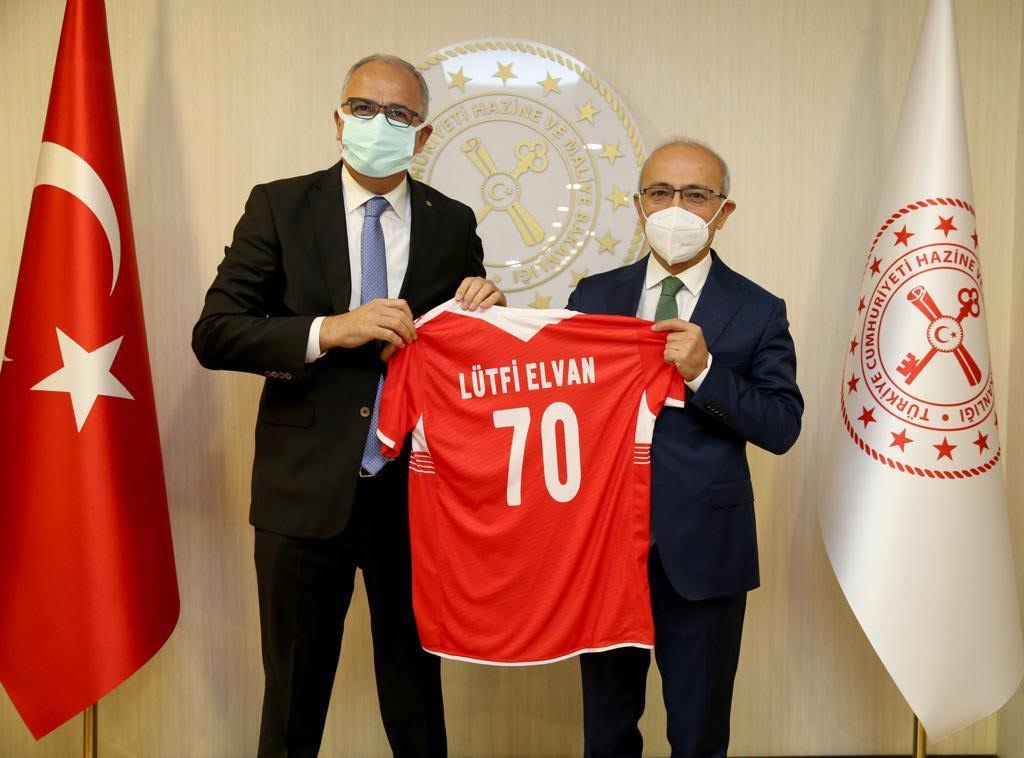 ÜSTÜNDAĞ’DAN BAKAN ELVAN’A ZİYARET