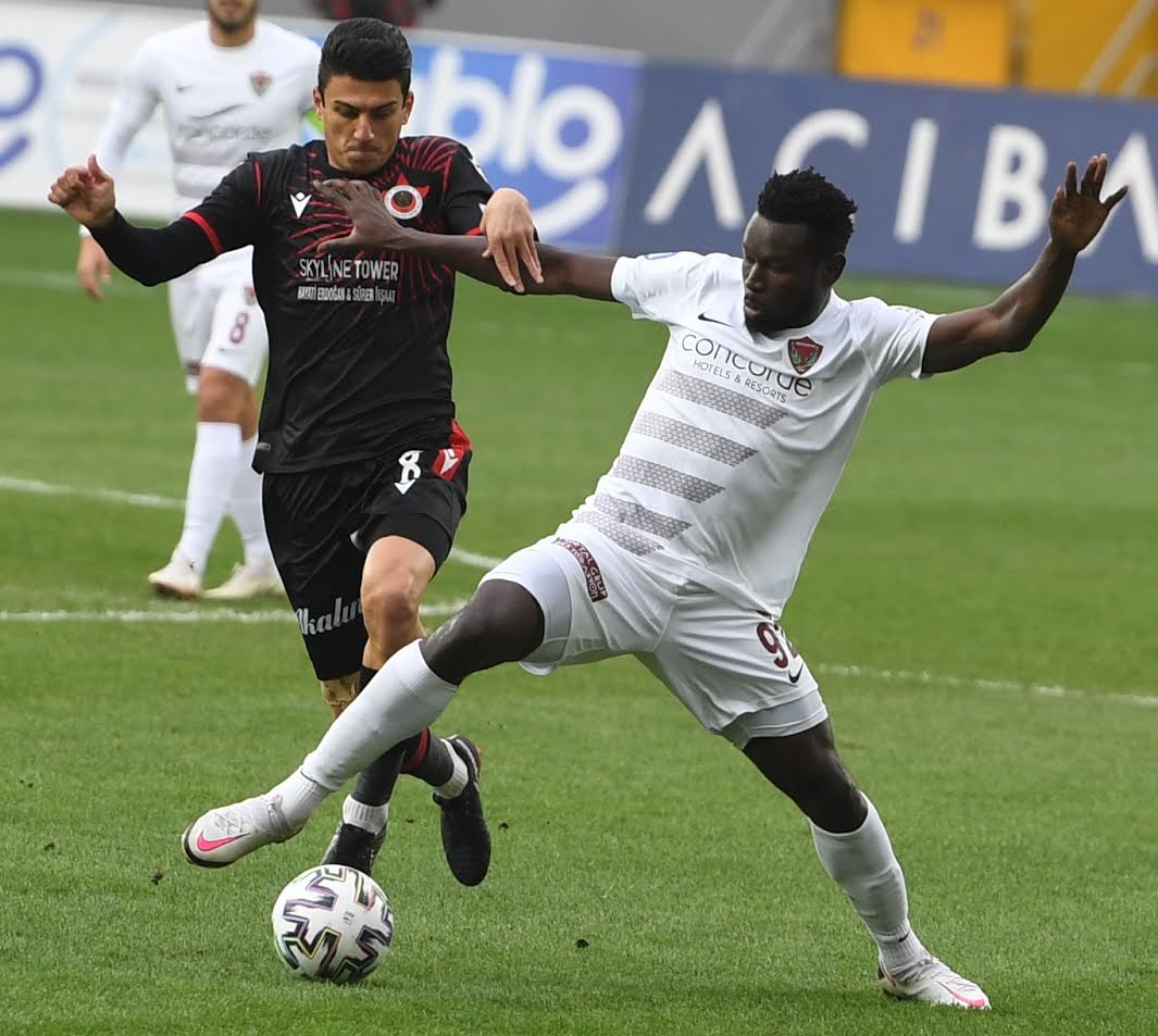 GENÇLER 3-1 MAĞLUP DÖNDÜ