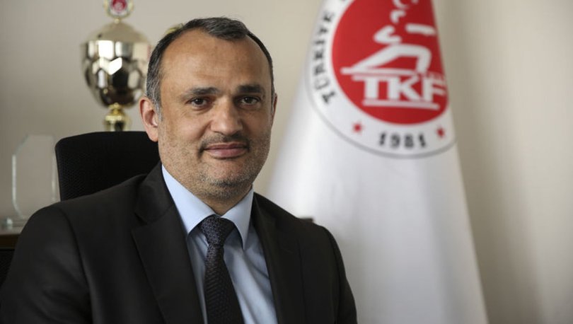 KARATE CAMİASI YASTA