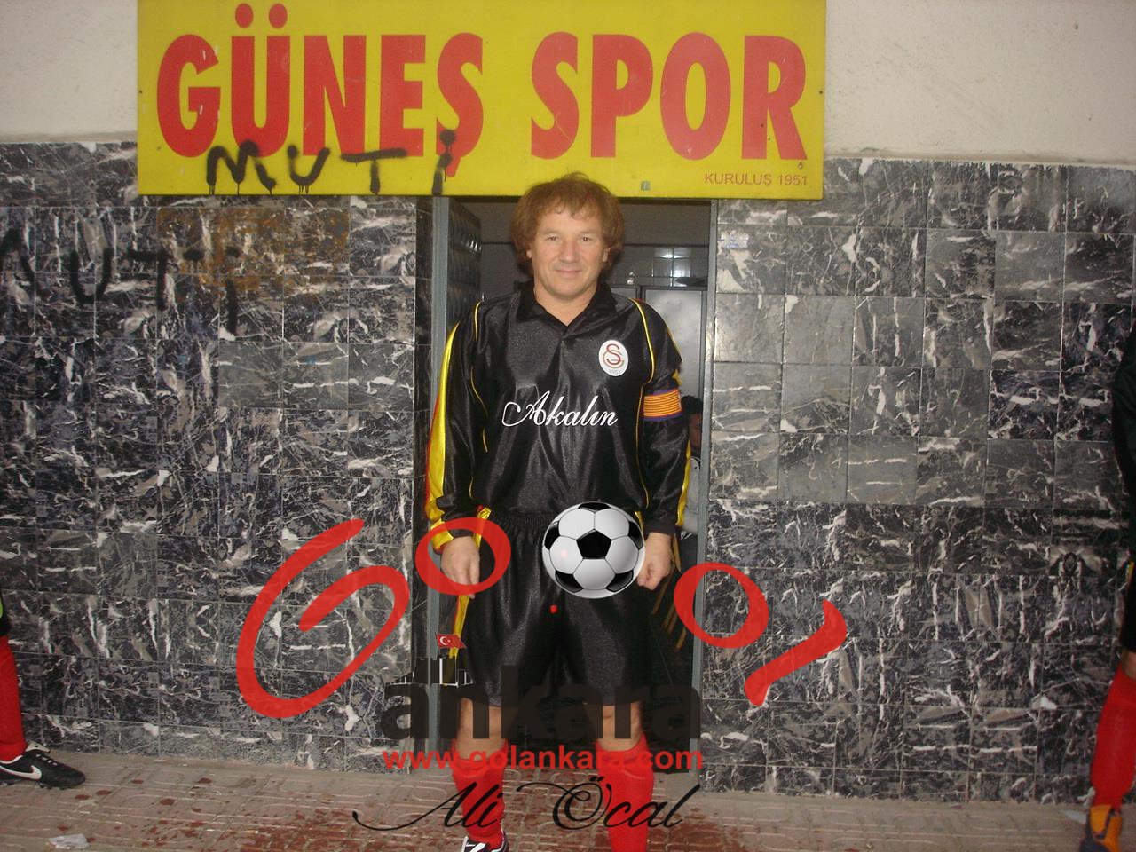GUİNNES ROKORLARI KİTABI’NA GİRECEK BİR FUTBOL SEVDASI
