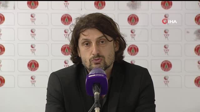 MEHMET AK PES ETMİYOR