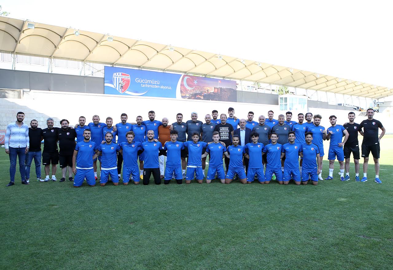 ANKARASPOR’DAN 15 İMZA