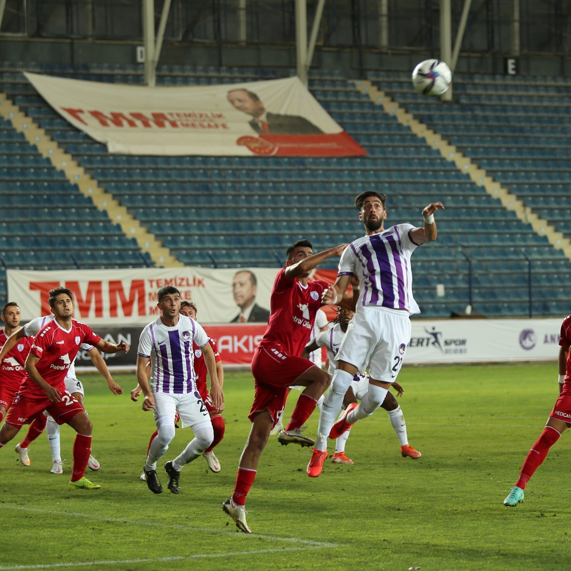 KEÇİÖRENGÜCÜ KALECİYİ GEÇEMEDİ