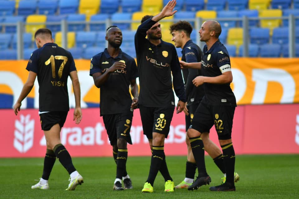 ANKARAGÜCÜ BİR ÜST TURDA