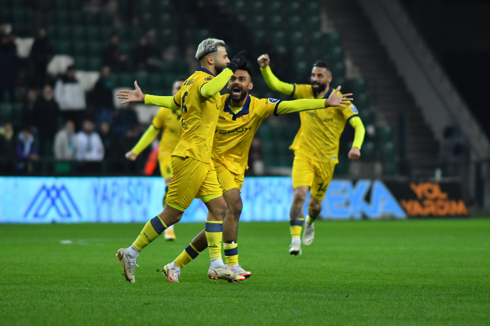 ANKARAGÜCÜ’NÜN ZİRVE İNADI SÜRÜYOR